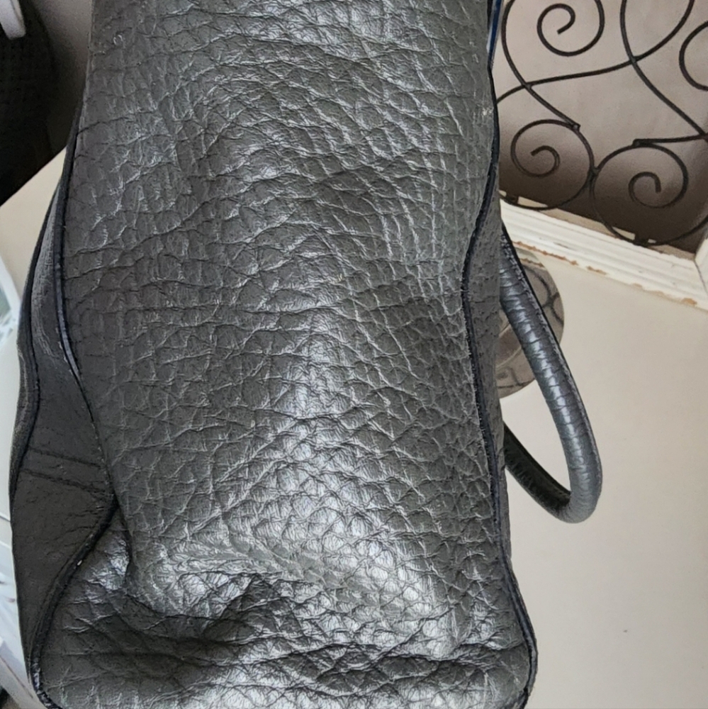 COPY - Coach Legacy Elegant Gray Leather Tote Bag with Pink Accents - Picture 5 of 10